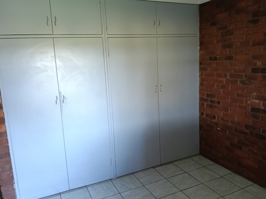 8 Bedroom Property for Sale in Brits Rural North West